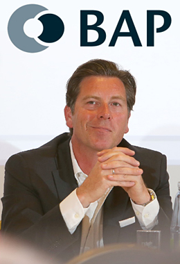 Zum Profil von Jo Fechner
